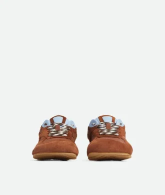 Orbit Flash Sneaker