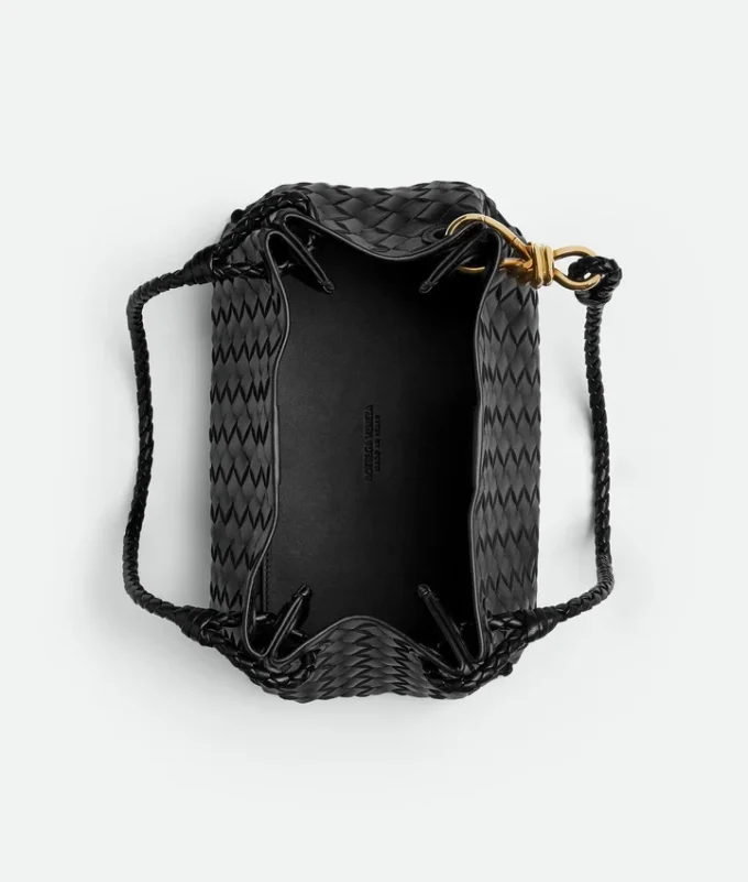 Parachute Parachute
