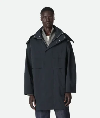 Parkas med huva i bonded tech-ull