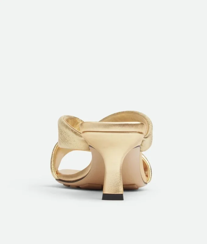 Riva-mule Riva-mule