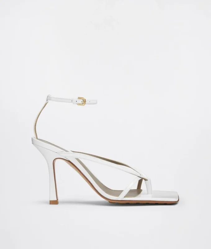 Sandaler med stretchrem Sandaler med stretchrem