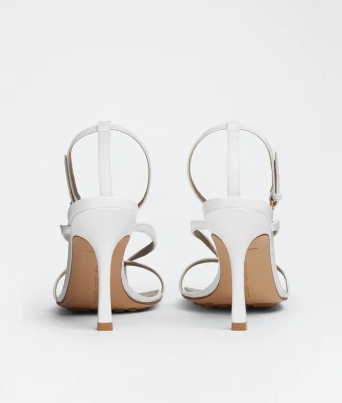 Sandaler med stretchrem Sandaler med stretchrem