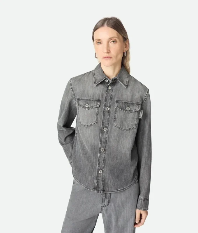 Svart denimskjorta Svart denimskjorta