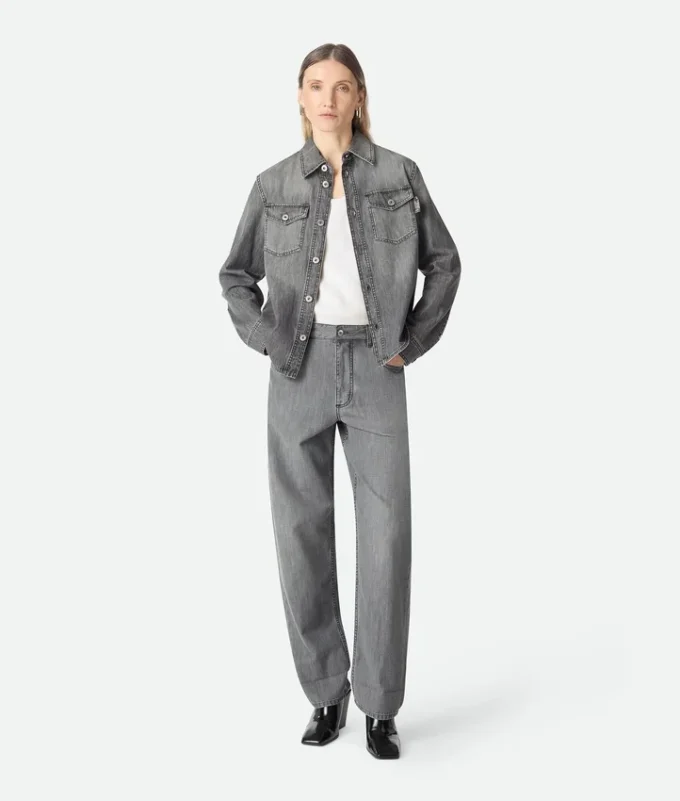 Svart denimskjorta Svart denimskjorta