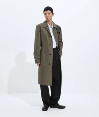 Trenchcoat i siden och nylon