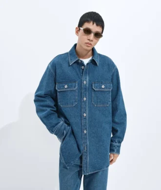 Över skjorta i medium indigoblå denim